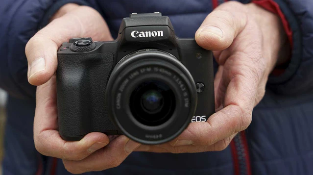Canon có nên từ bỏ dòng máy ảnh EOS M và hệ len EF-M?